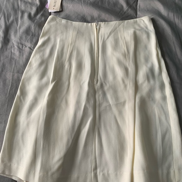 High Waisted Skirt - Picture 2 of 2